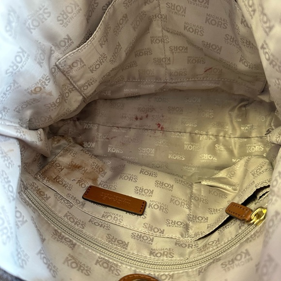 Michael Kors Purse - Picture 4 of 4